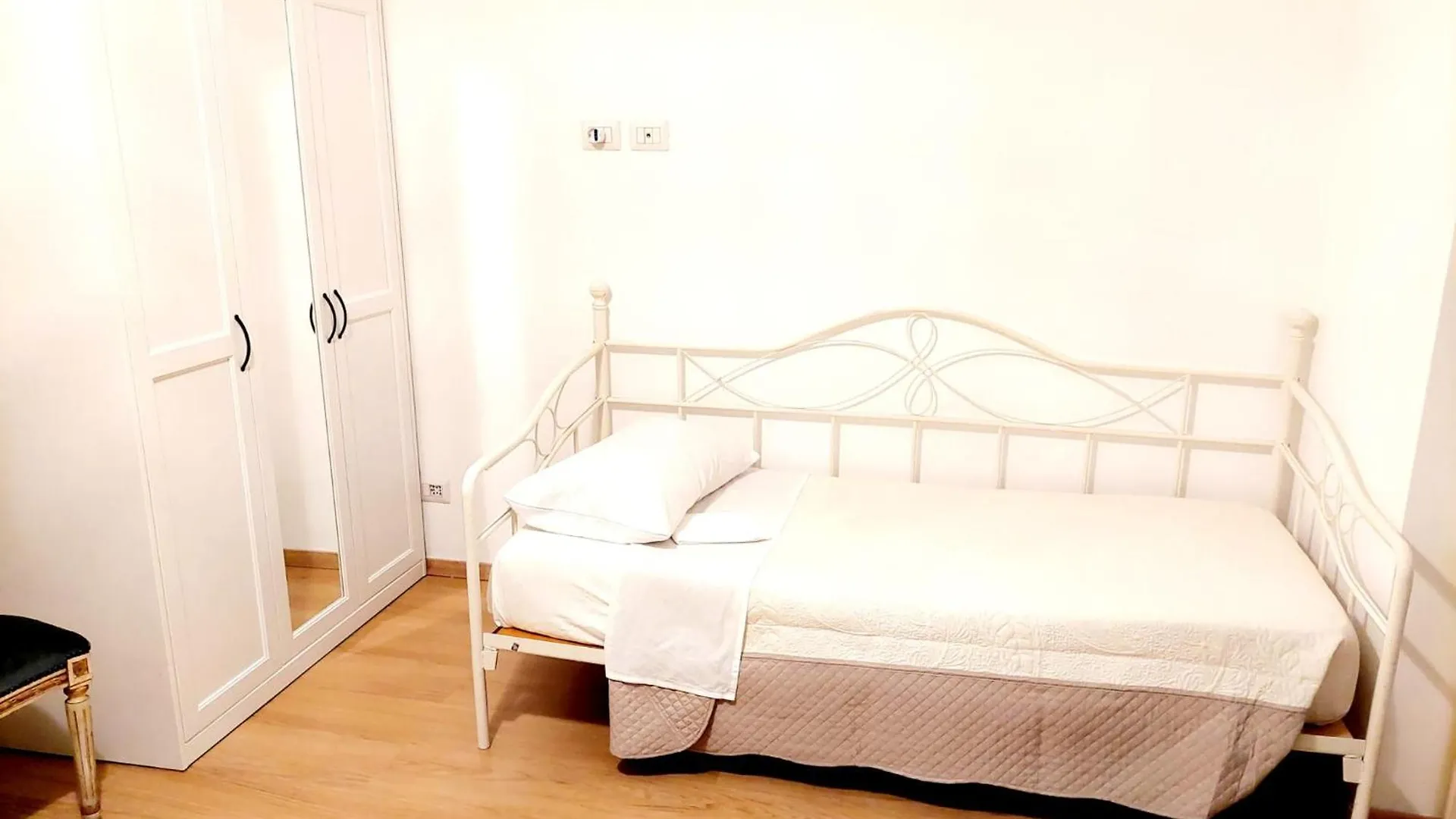 Vanity Apartment - 4 Bedrooms With 4 Bathrooms - Ac & Wifi Rome Italy